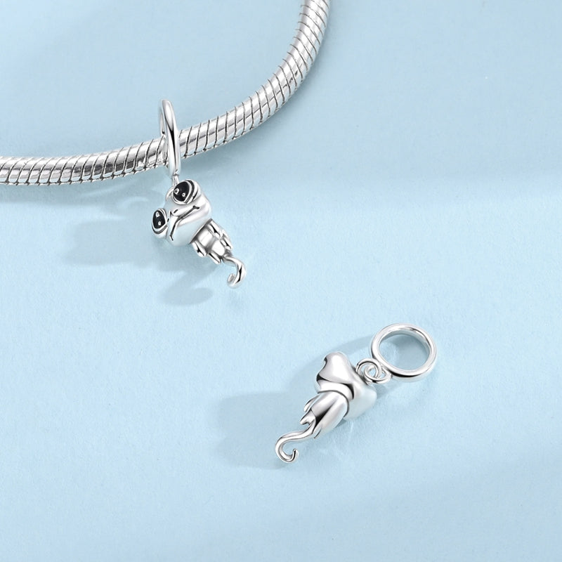 Chameleon Charm